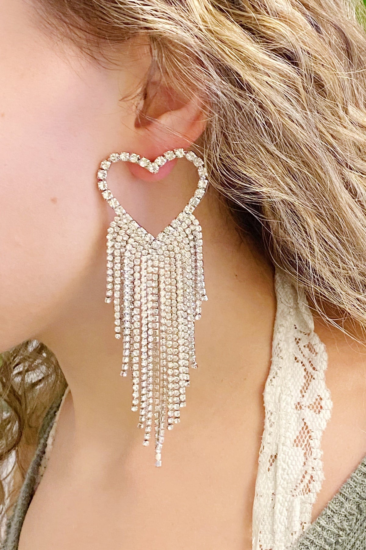 Fringed Shine Heart Earrings