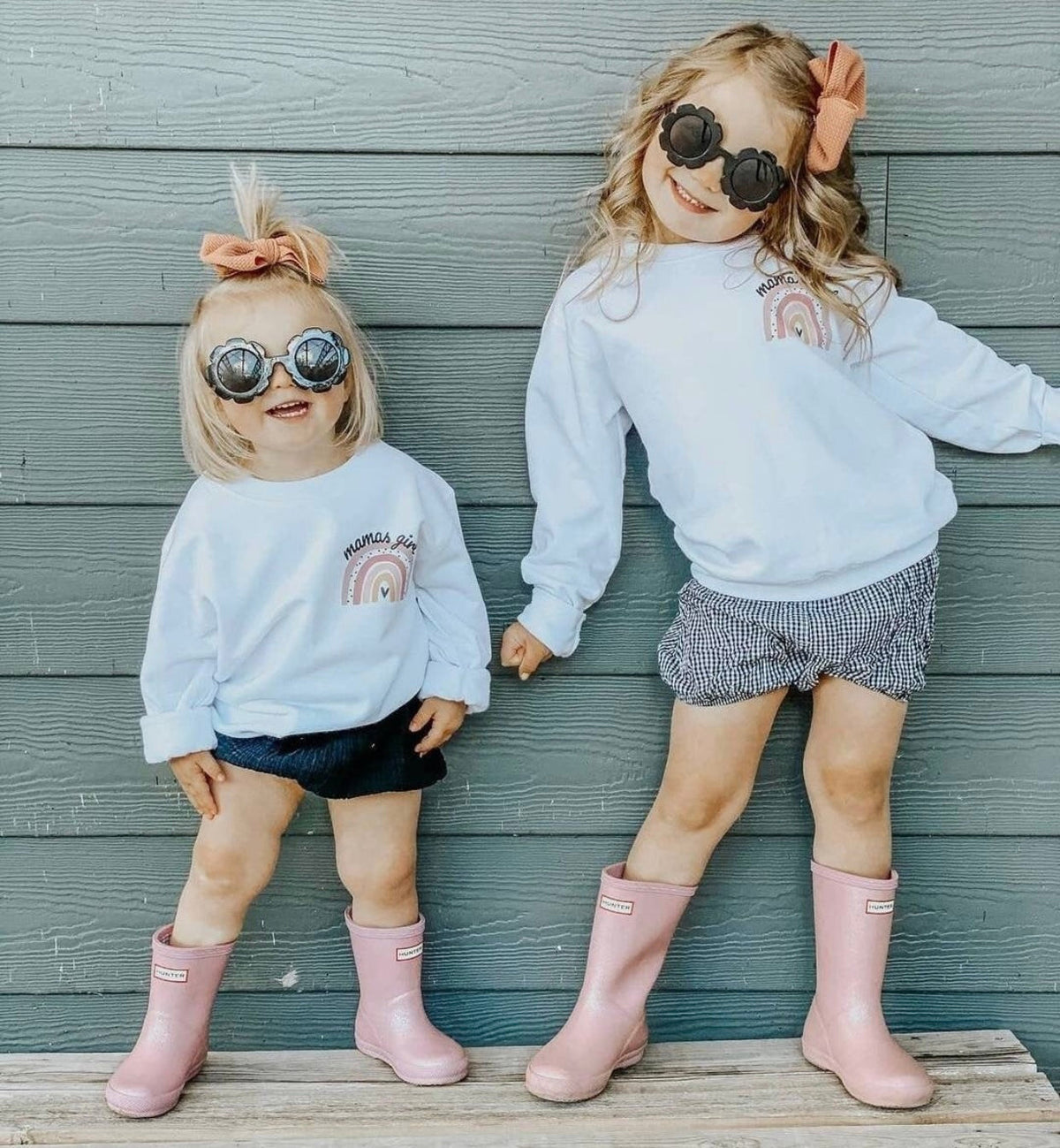 Mommy & Me - Mamas Girl & Mama w/ Rainbow - On Left Chest