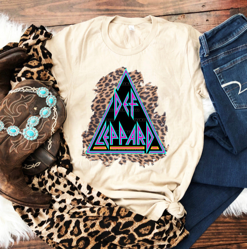 Def Leppard w/ Neon & Leopard