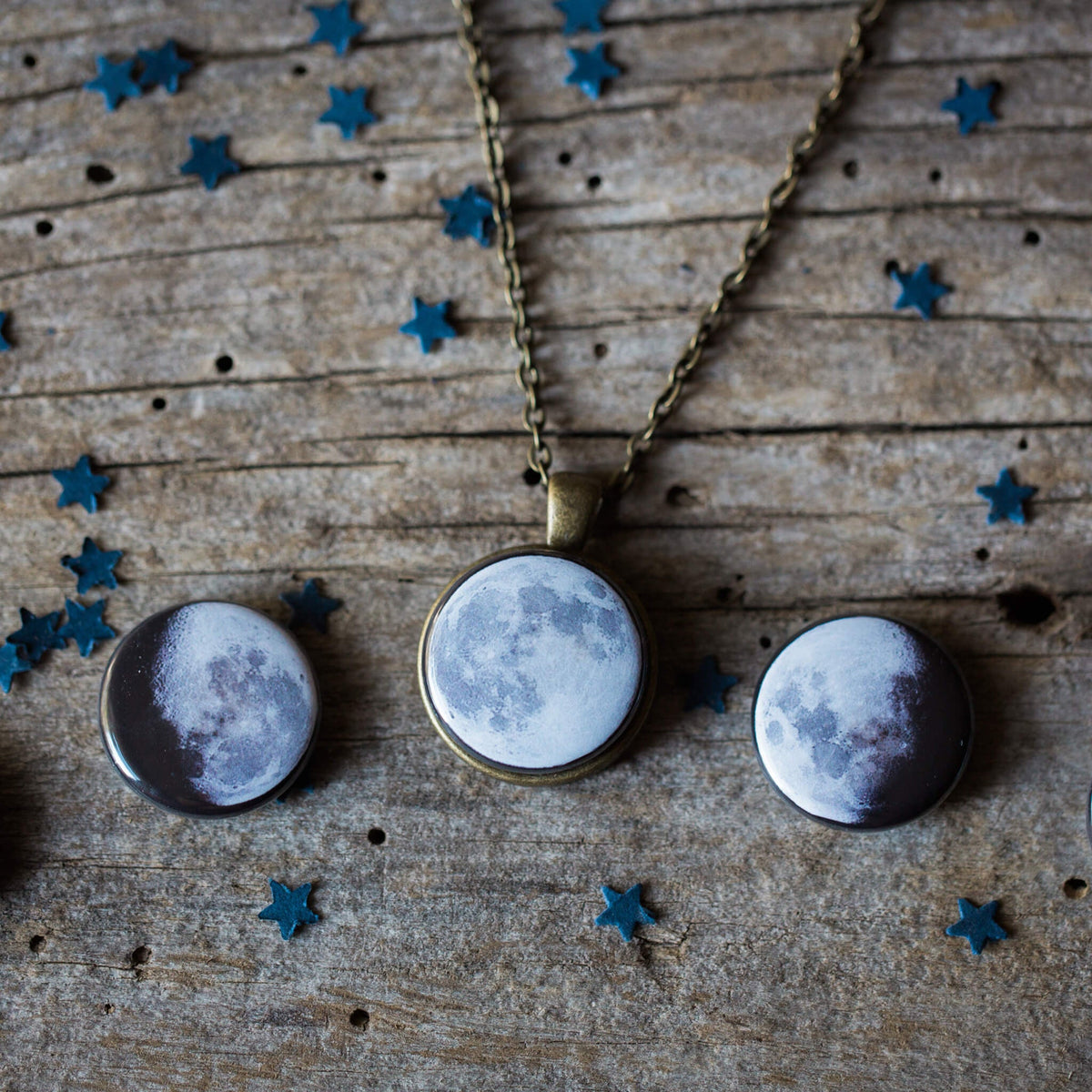 Interchangeable Moon Phase Necklace