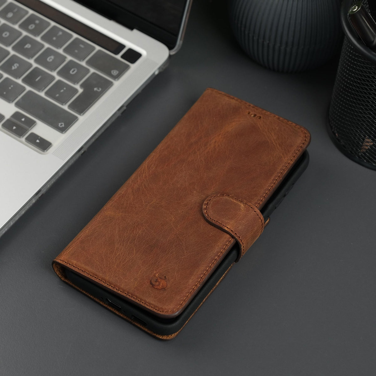 Leather Samsung Galaxy S25 Plus Wallet Case | Buffalo