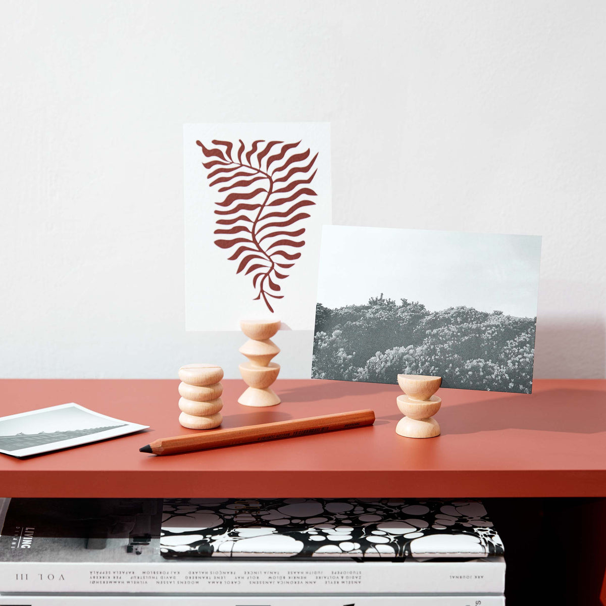 Totem Picture / Postcard Stands - Set of 5 Short