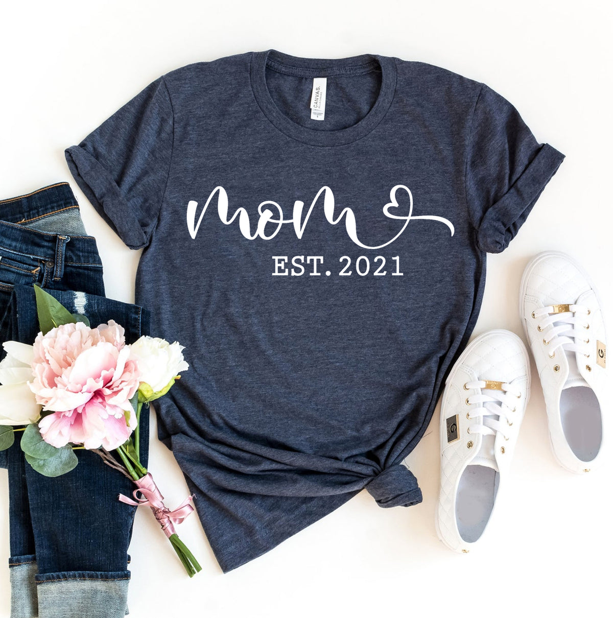 Mom Est 2021 T-shirt